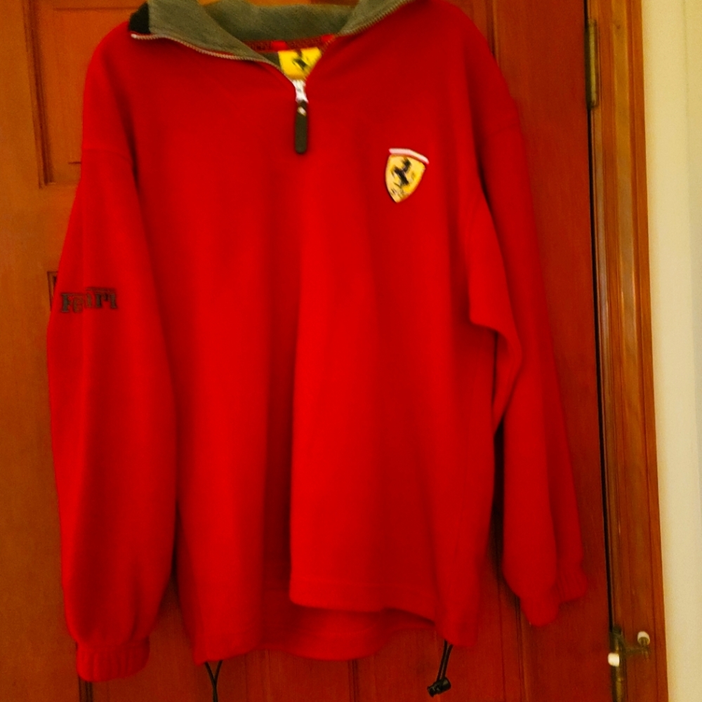 Ferrari  Fleece- Unisex M/L